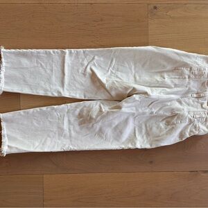 Abercrombie & Fitch White Mom Jean